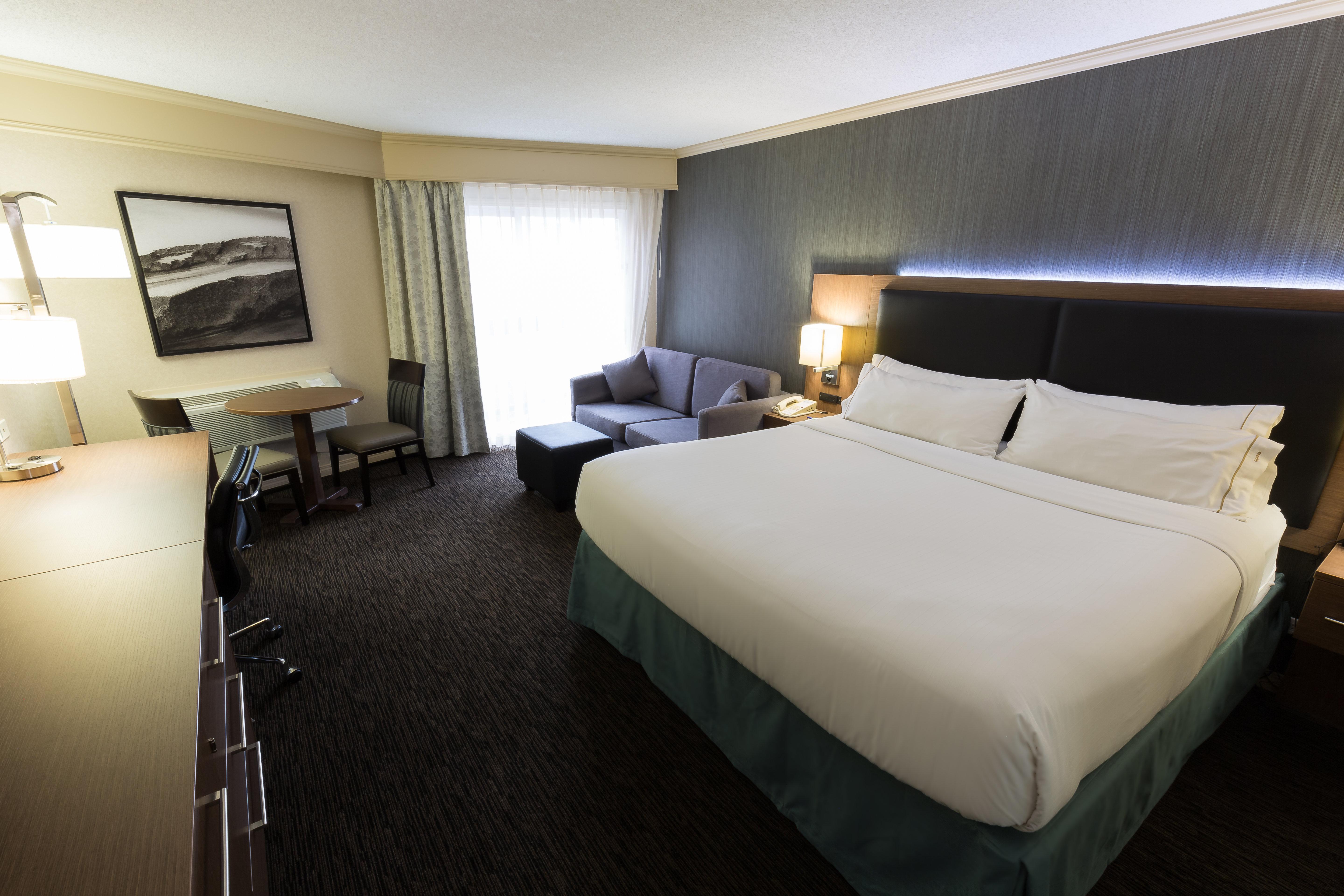Holiday Inn Express Edmonton Downtown By Ihg Exterior foto